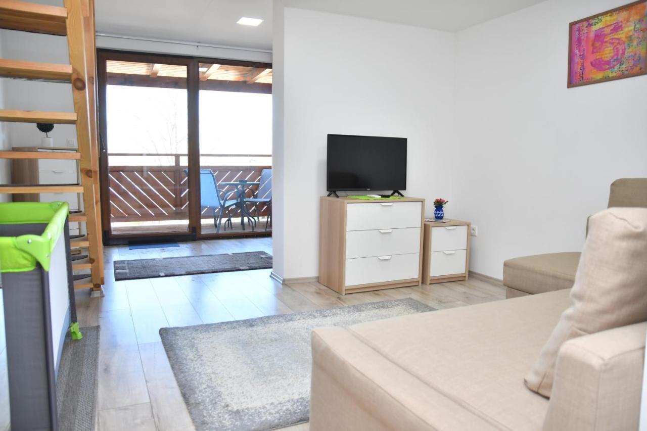 Foeveny Apartmanok Balatonfůzfő Zewnętrze zdjęcie