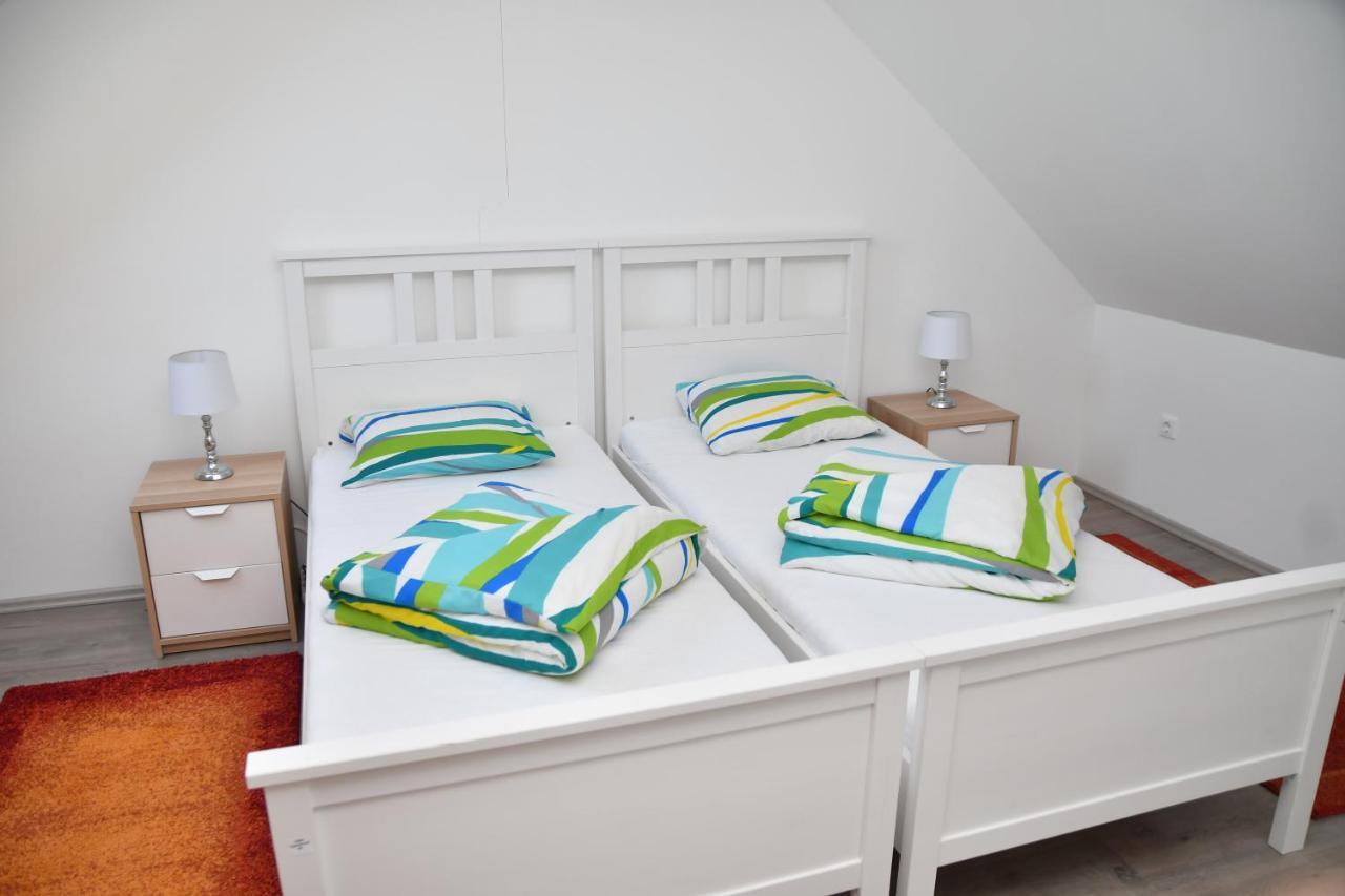Foeveny Apartmanok Balatonfůzfő Zewnętrze zdjęcie